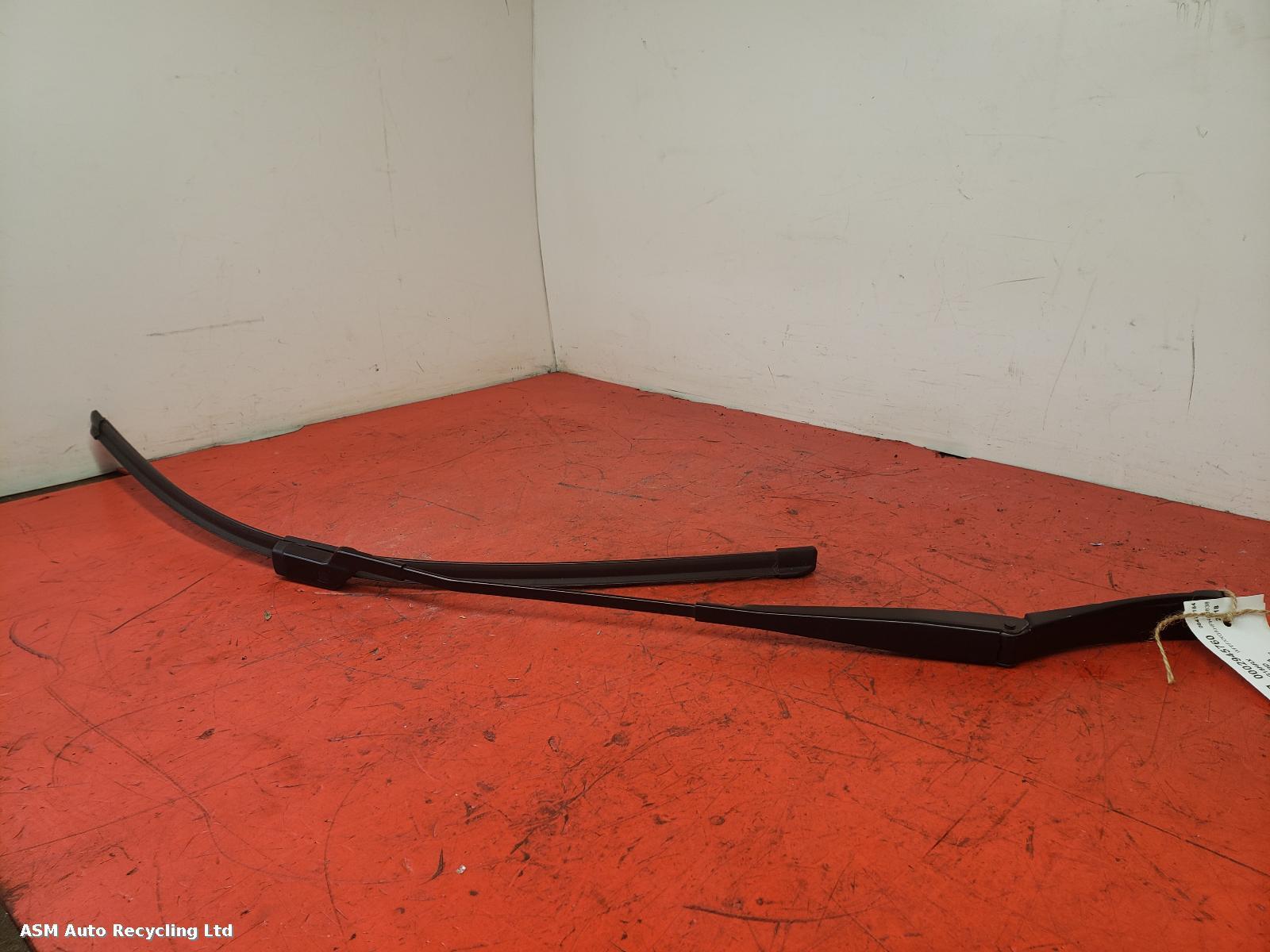View Auto part Wiper Arm Ford Fiesta 2018