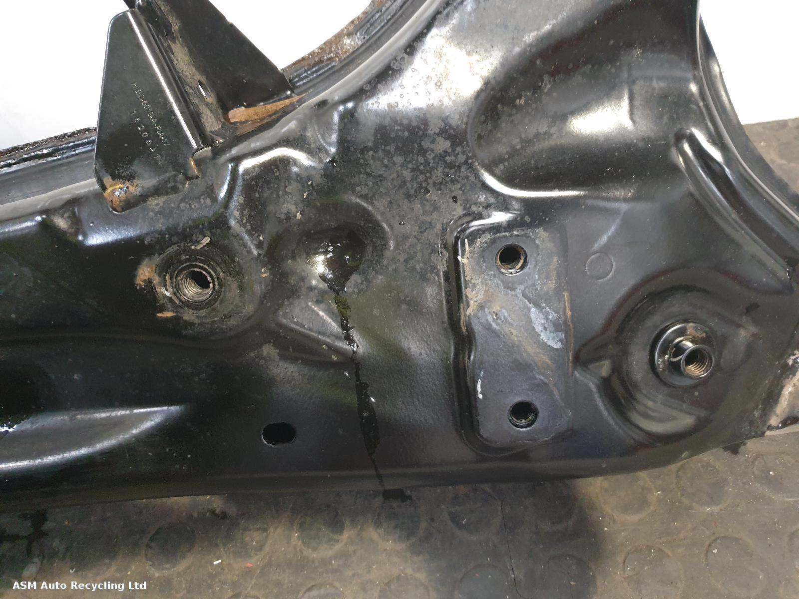 View Auto part Front Subframe Ford Fiesta 2018