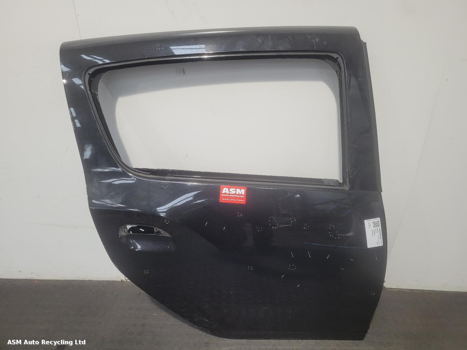 View Auto part R Rear Door Dacia Sandero 2014