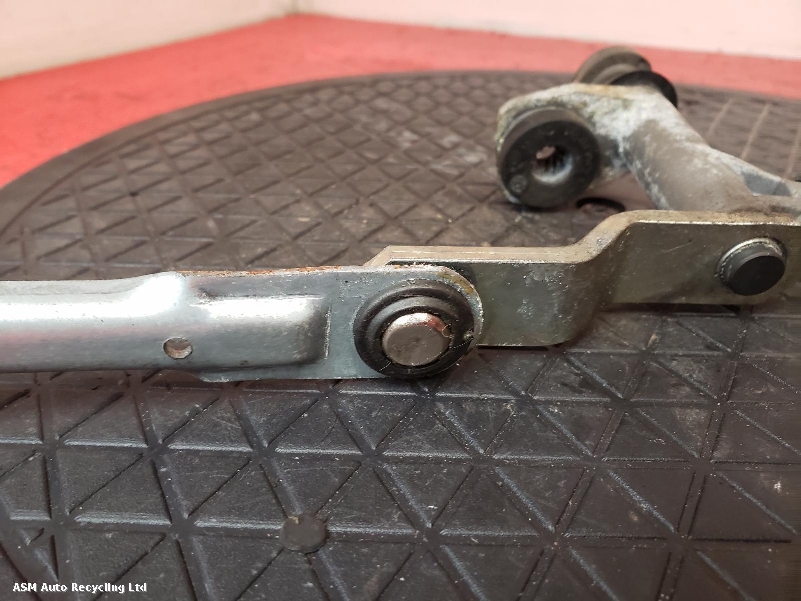 View Auto part Wiper Linkage Seat Leon 2012