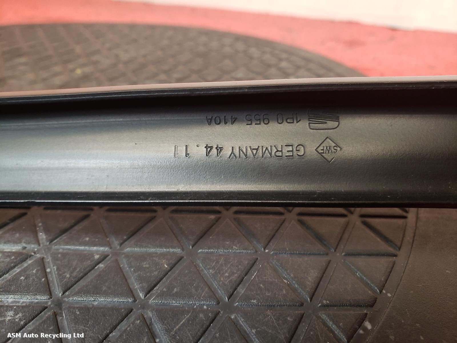 View Auto part Wiper Linkage Seat Leon 2012