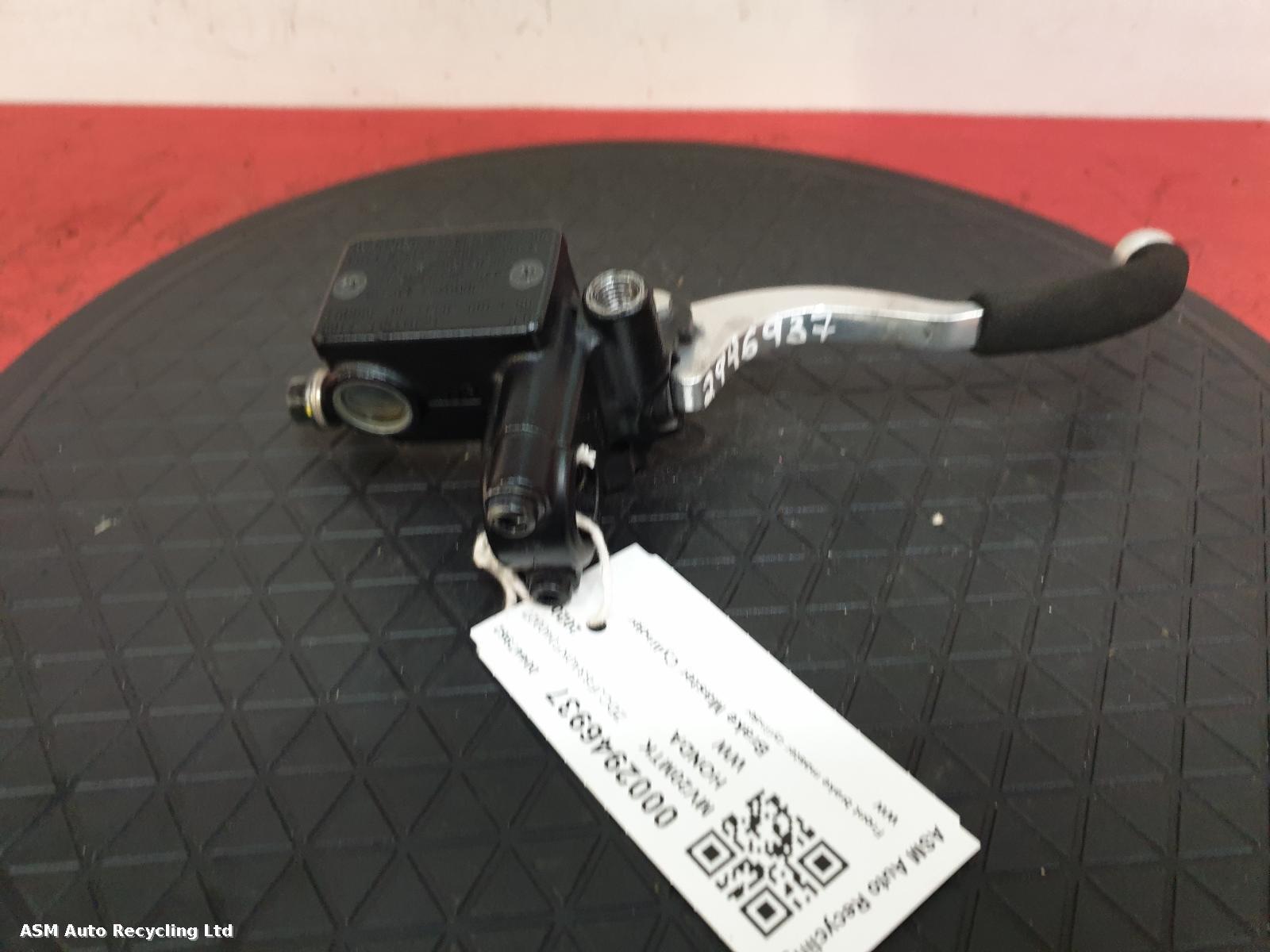 View Auto part Master Cylinder Honda Ww 2020