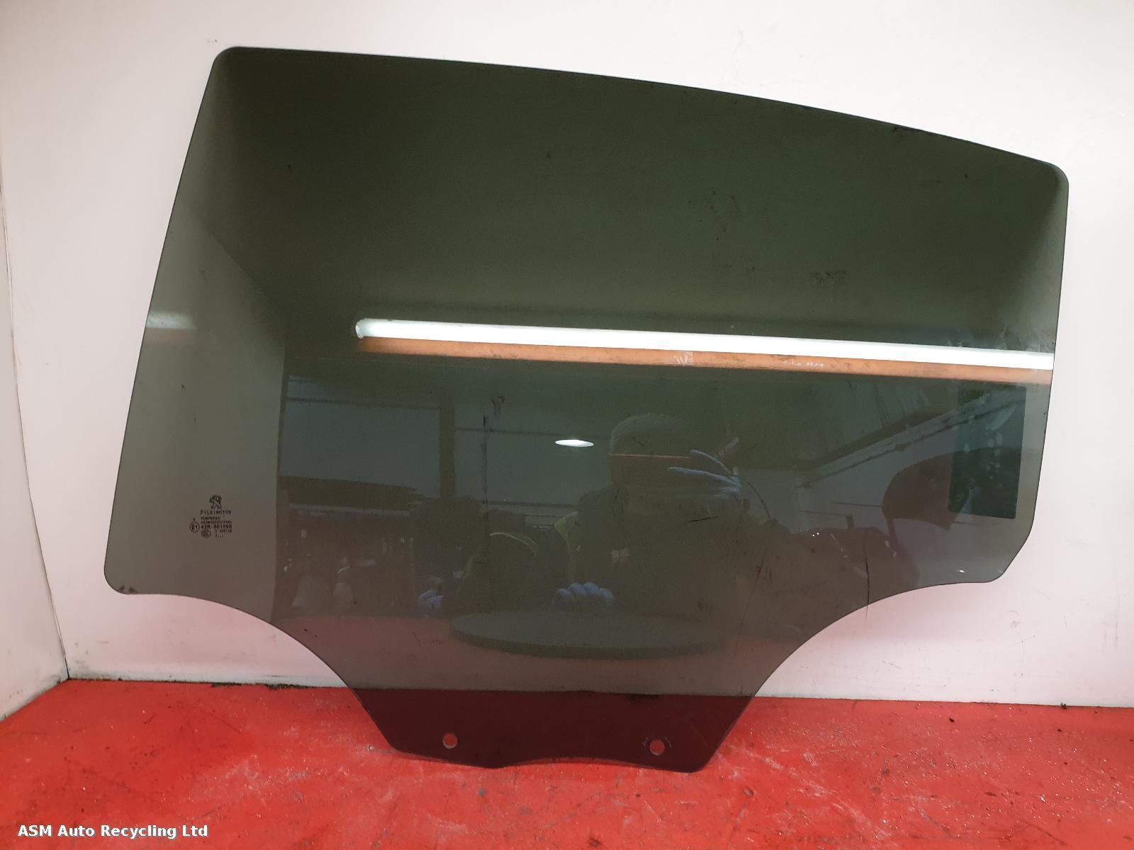 View Auto part LR Door Window Peugeot 208 2013