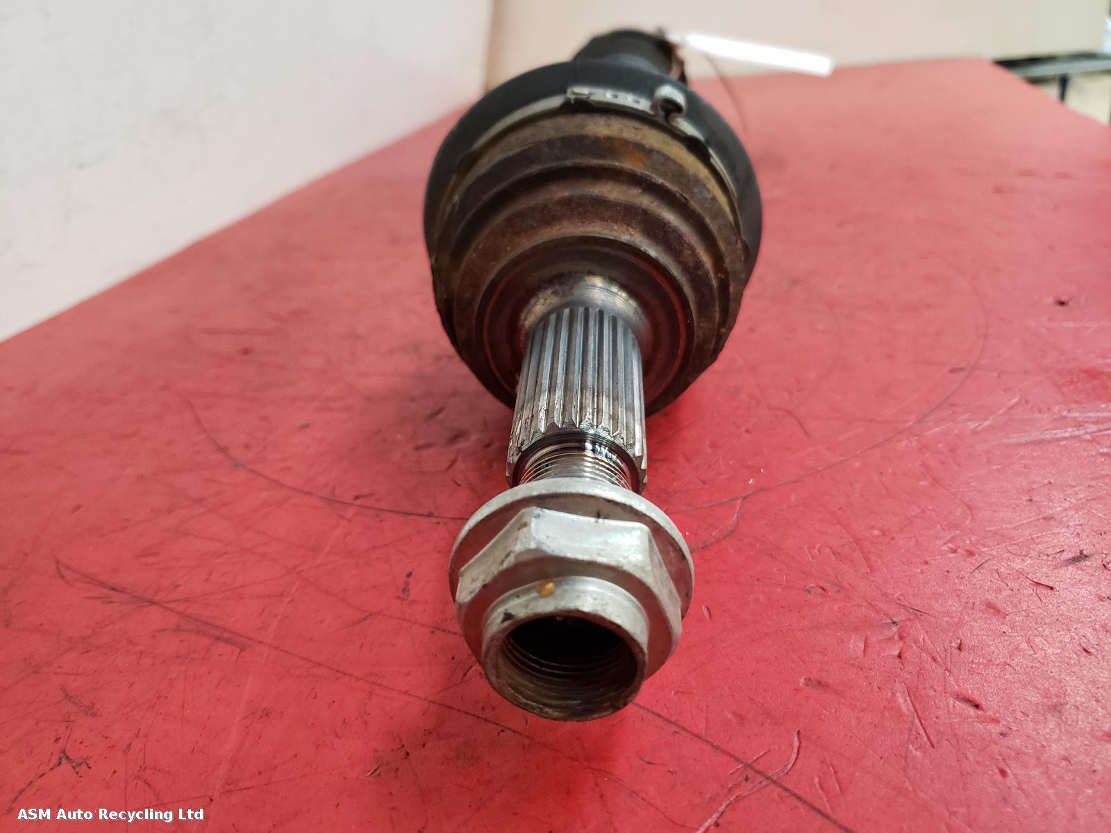 View Auto part Right Driveshaft Ford Fiesta 2017