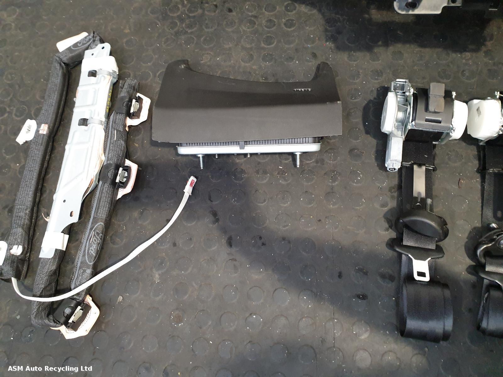 View Auto part Airbag Kit Ford Fiesta 2017