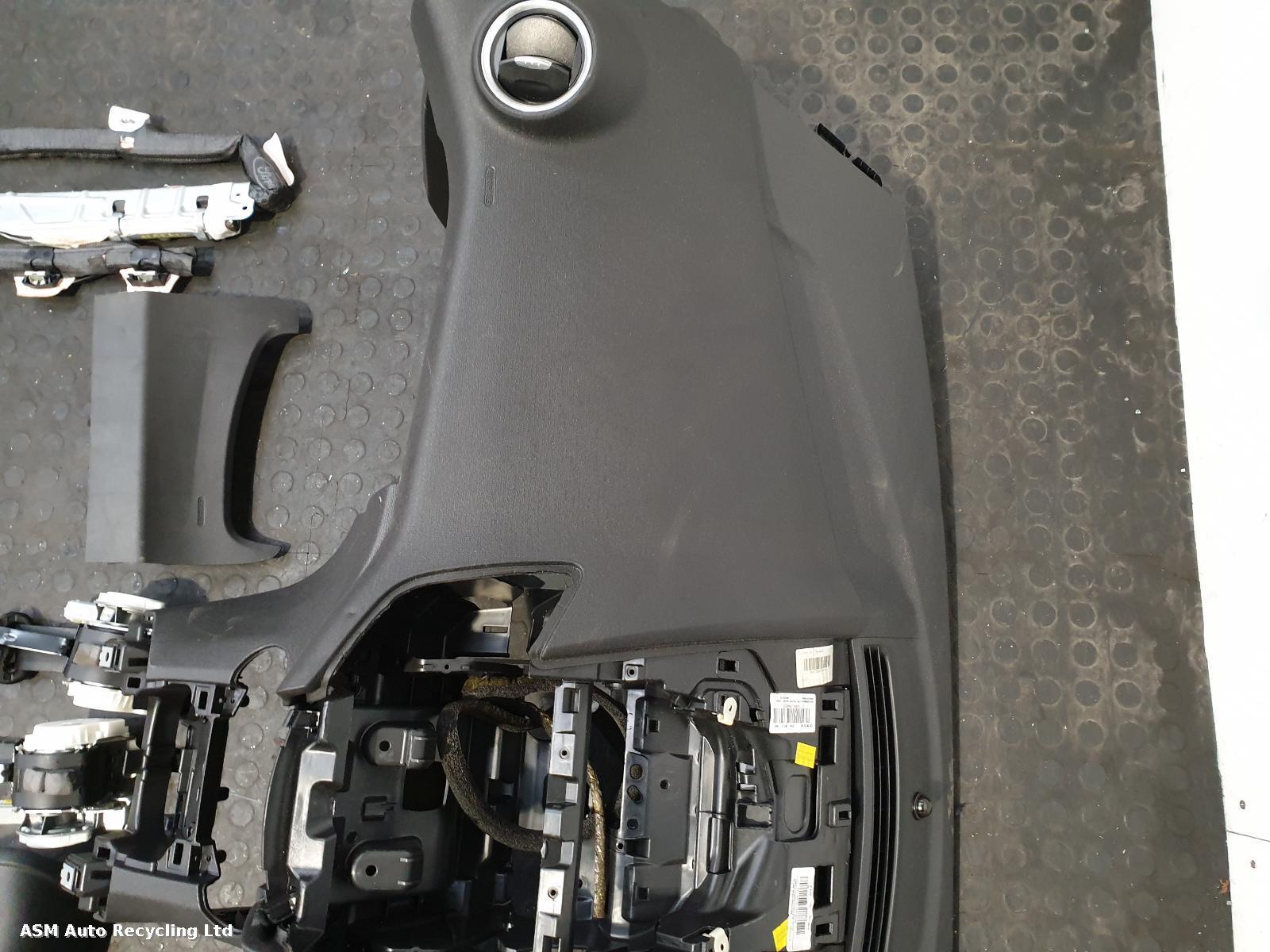 View Auto part Airbag Kit Ford Fiesta 2017