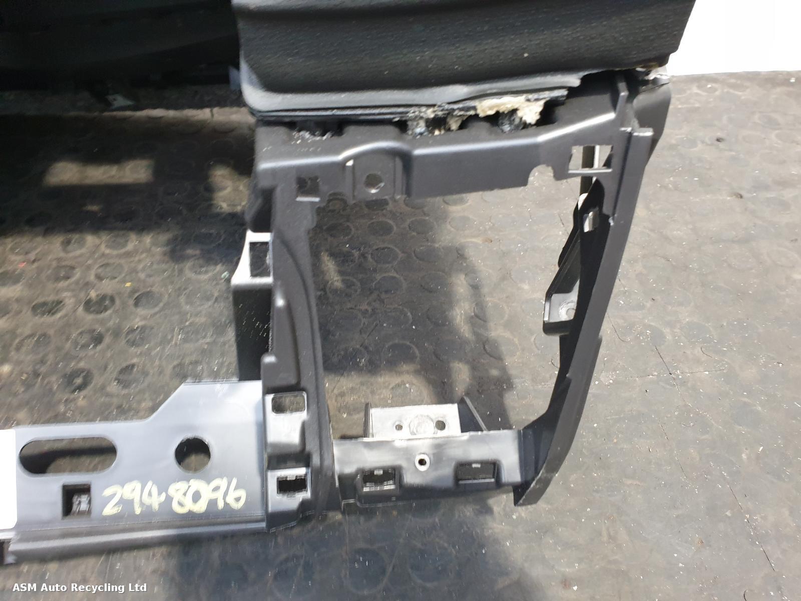 View Auto part Airbag Kit Ford Fiesta 2017