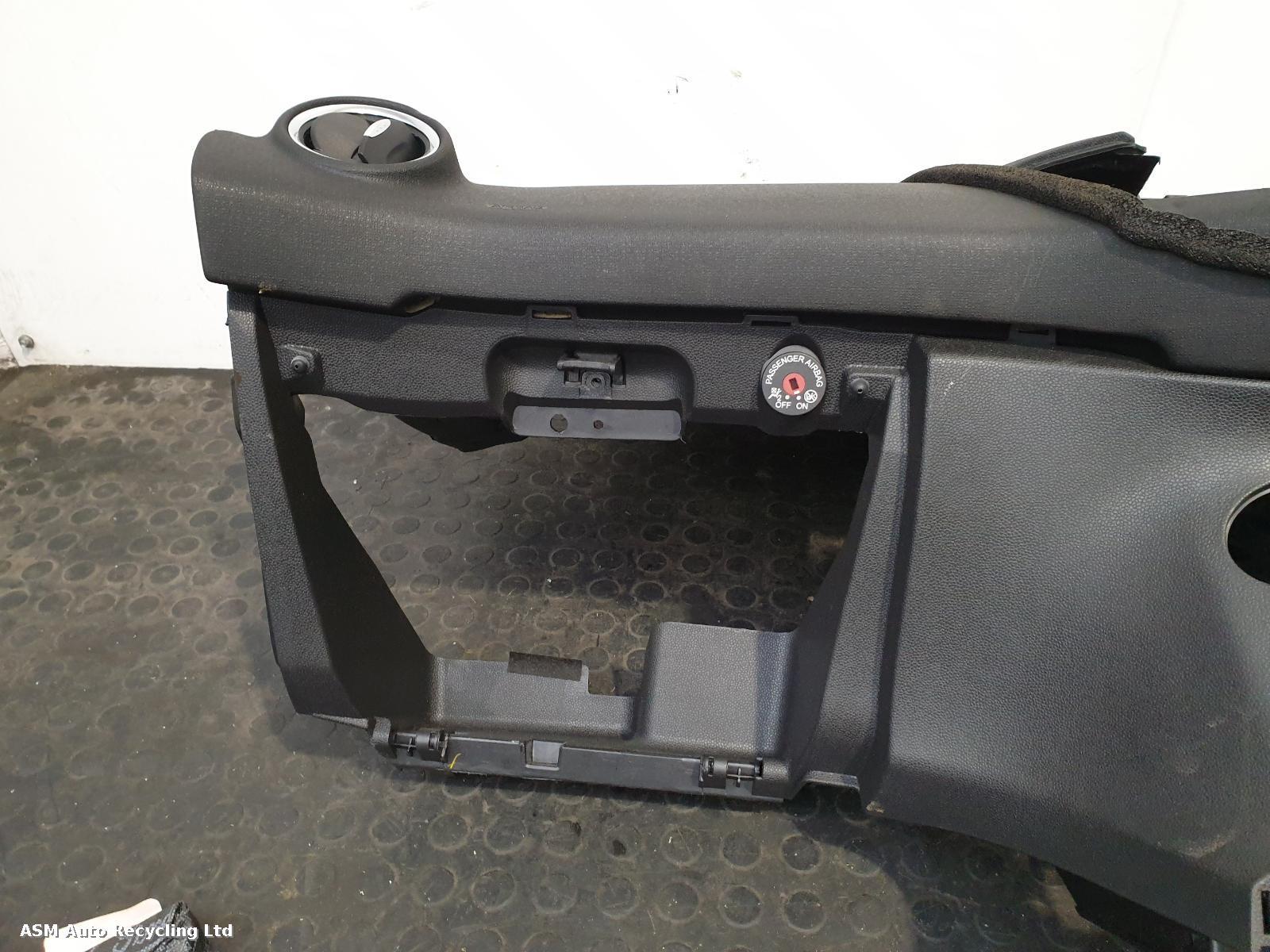 View Auto part Airbag Kit Ford Fiesta 2017