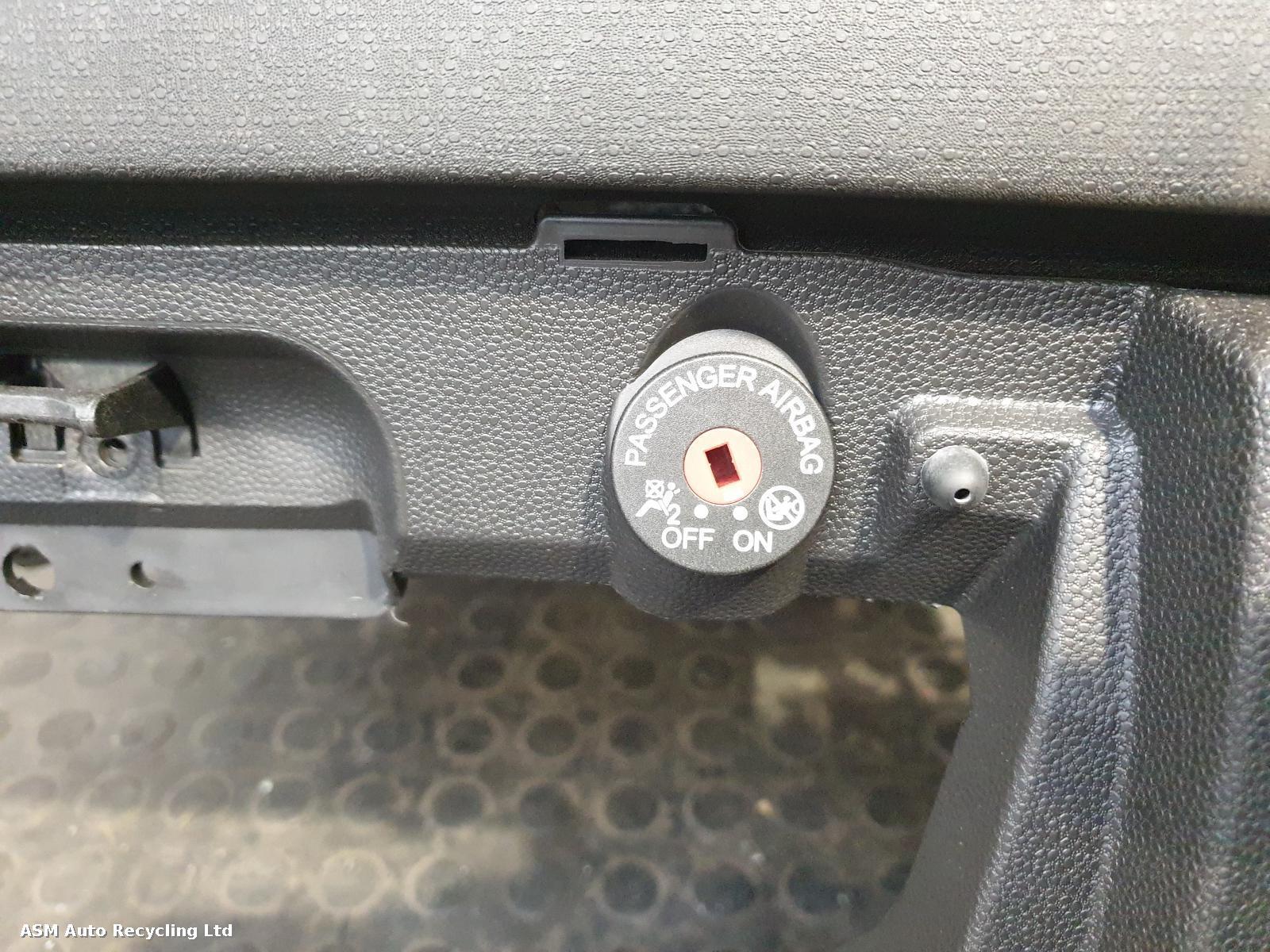 View Auto part Airbag Kit Ford Fiesta 2017