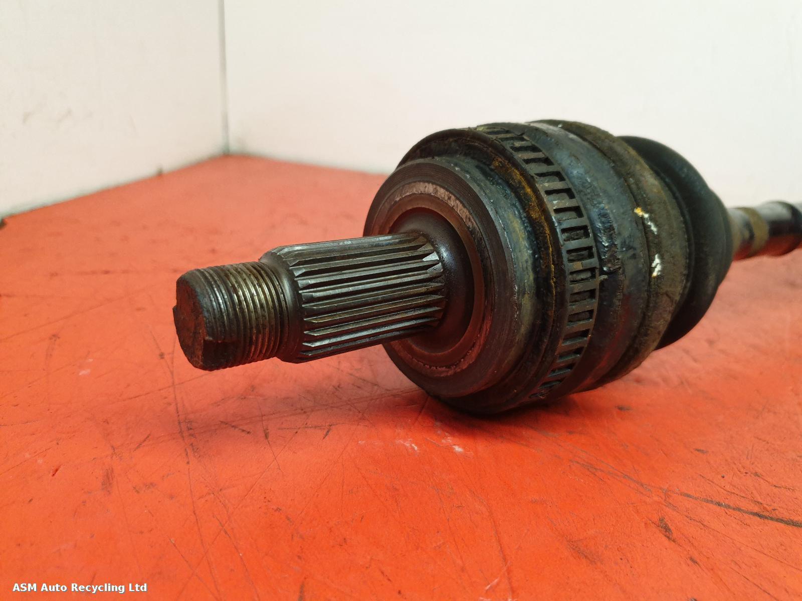 View Auto part Right Driveshaft Bmw 1 Series 2011