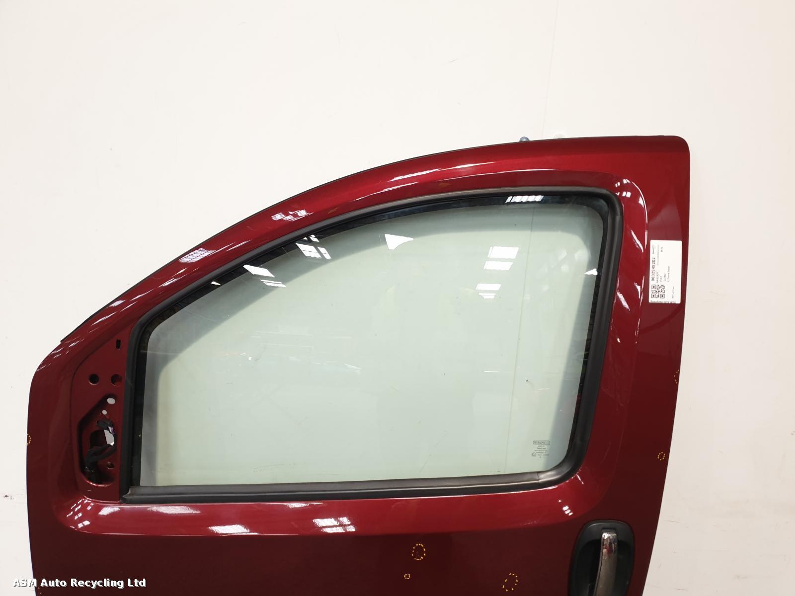 View Auto part L Front Door Fiat Qubo 2012