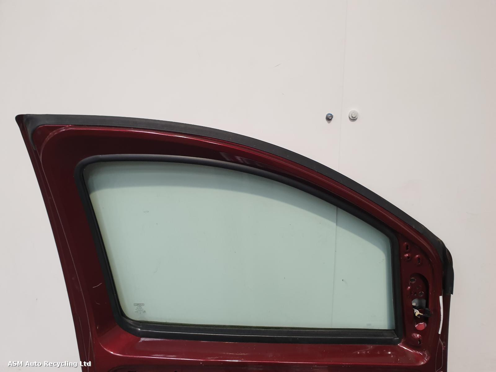 View Auto part L Front Door Fiat Qubo 2012