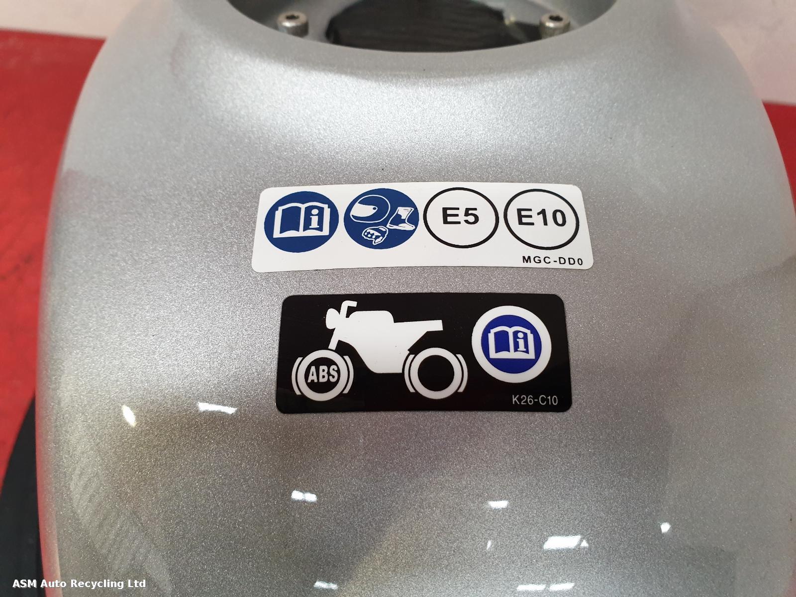 View Auto part Fuel Tank Honda Monkey 2022