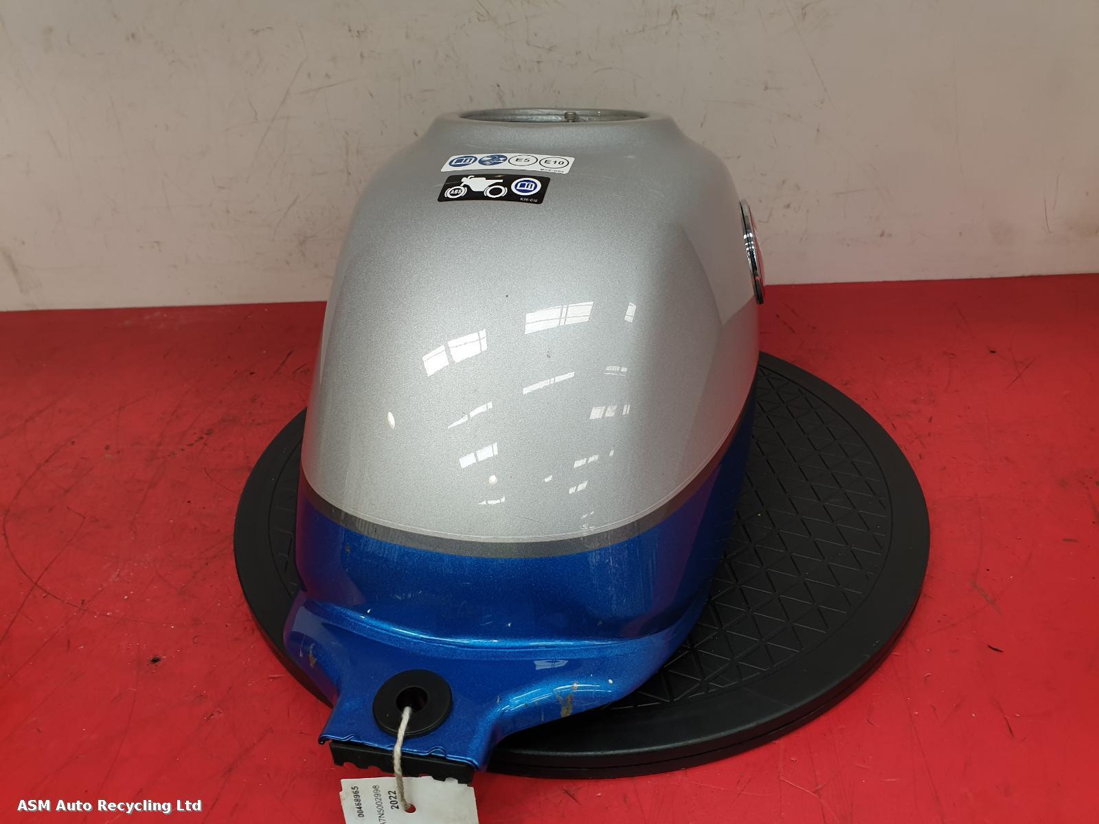 View Auto part Fuel Tank Honda Monkey 2022