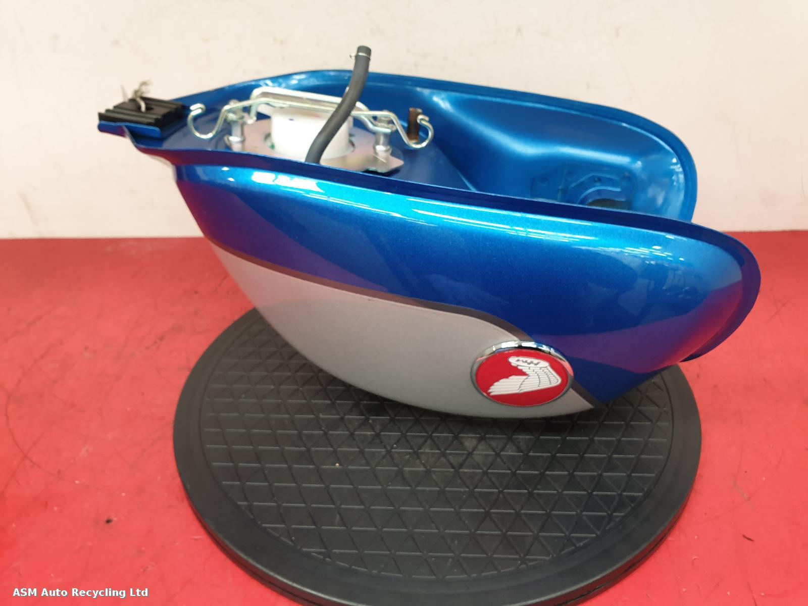 View Auto part Fuel Tank Honda Monkey 2022