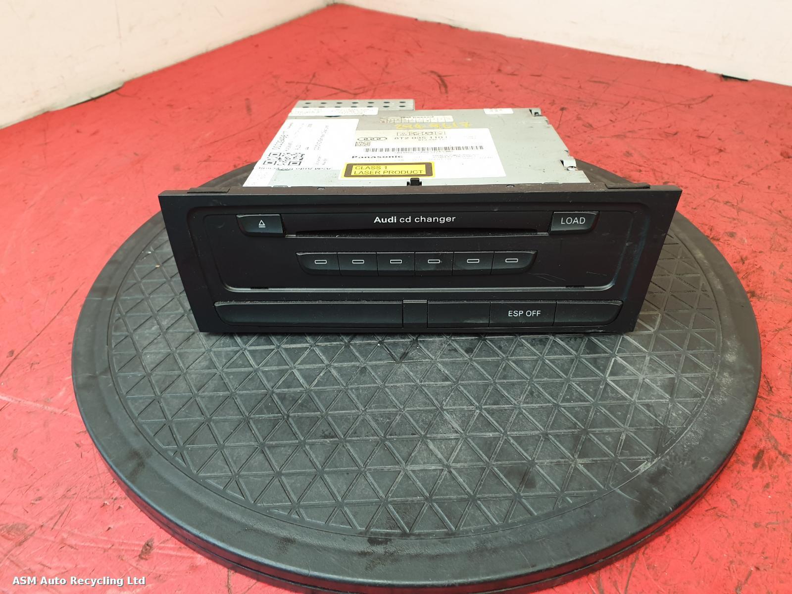 View Auto part CD Changer Audi A4 2008