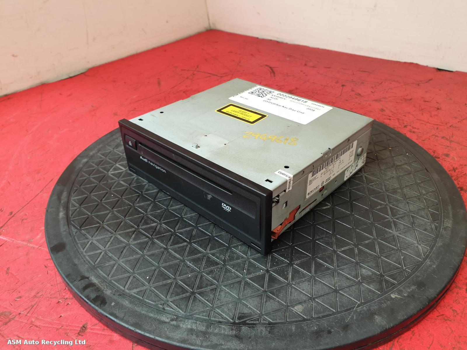 View Auto part CD Changer Audi A4 2008