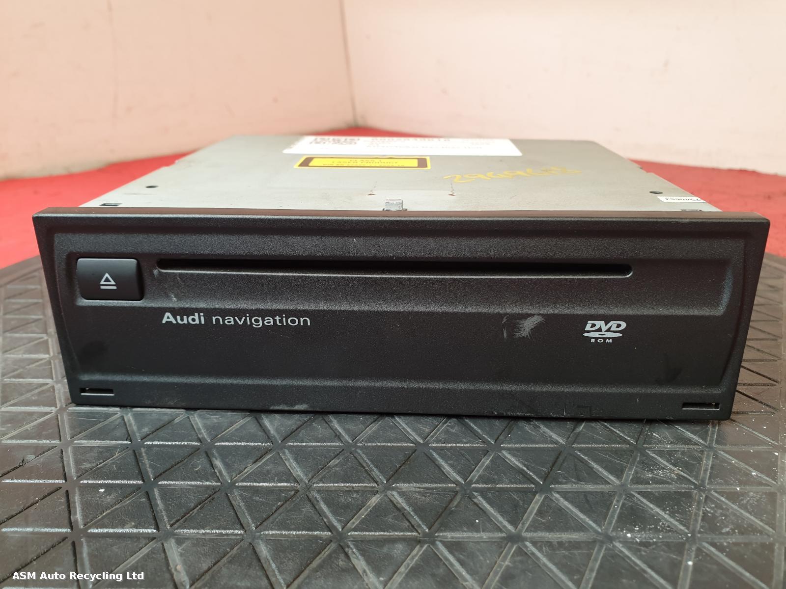 View Auto part CD Changer Audi A4 2008