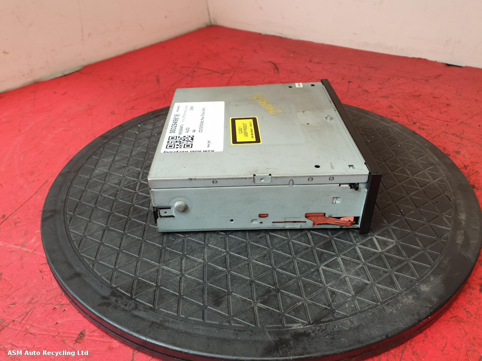 View Auto part CD Changer Audi A4 2008