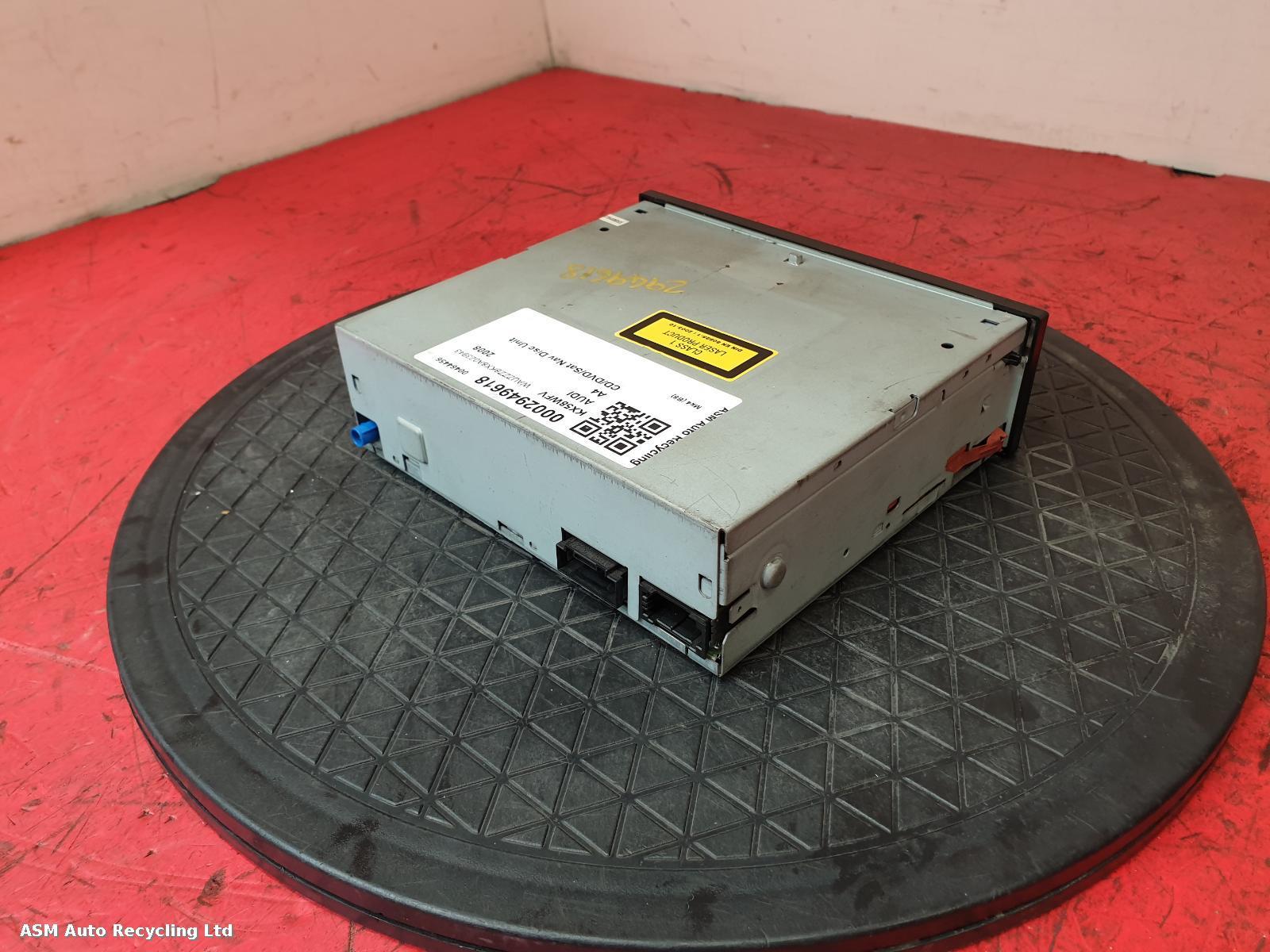 View Auto part CD Changer Audi A4 2008