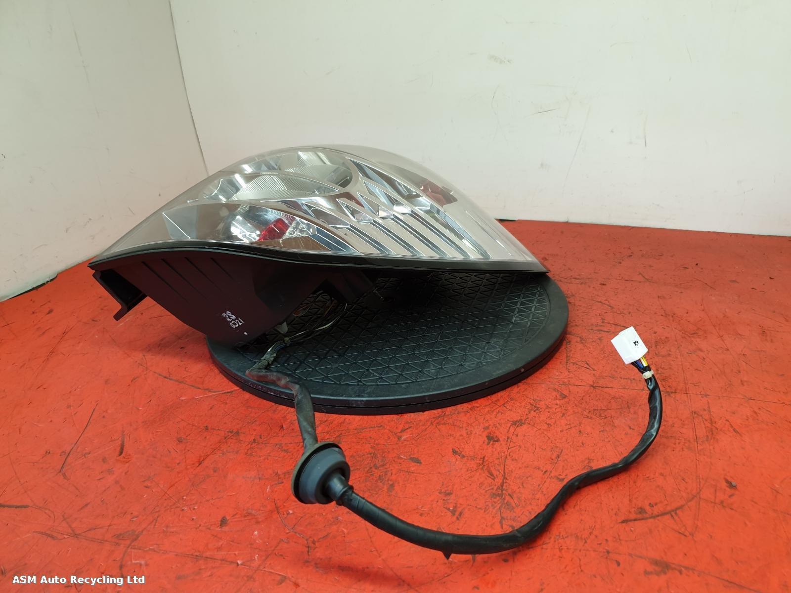 View Auto part R Taillight Chevrolet Captiva 2010