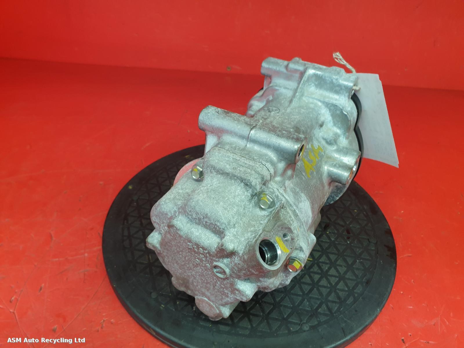 View Auto part Compressor Toyota Yaris Cross 2022