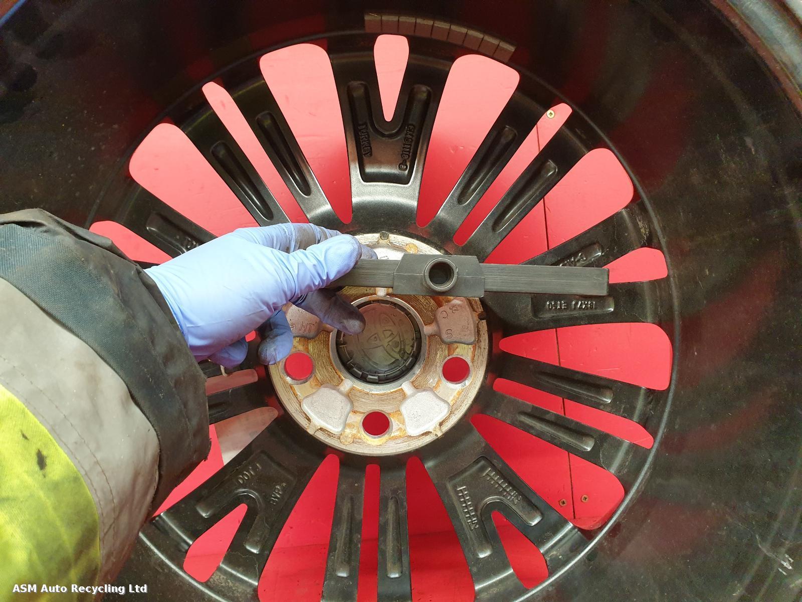 View Auto part Wheel Toyota Yaris Cross 2022