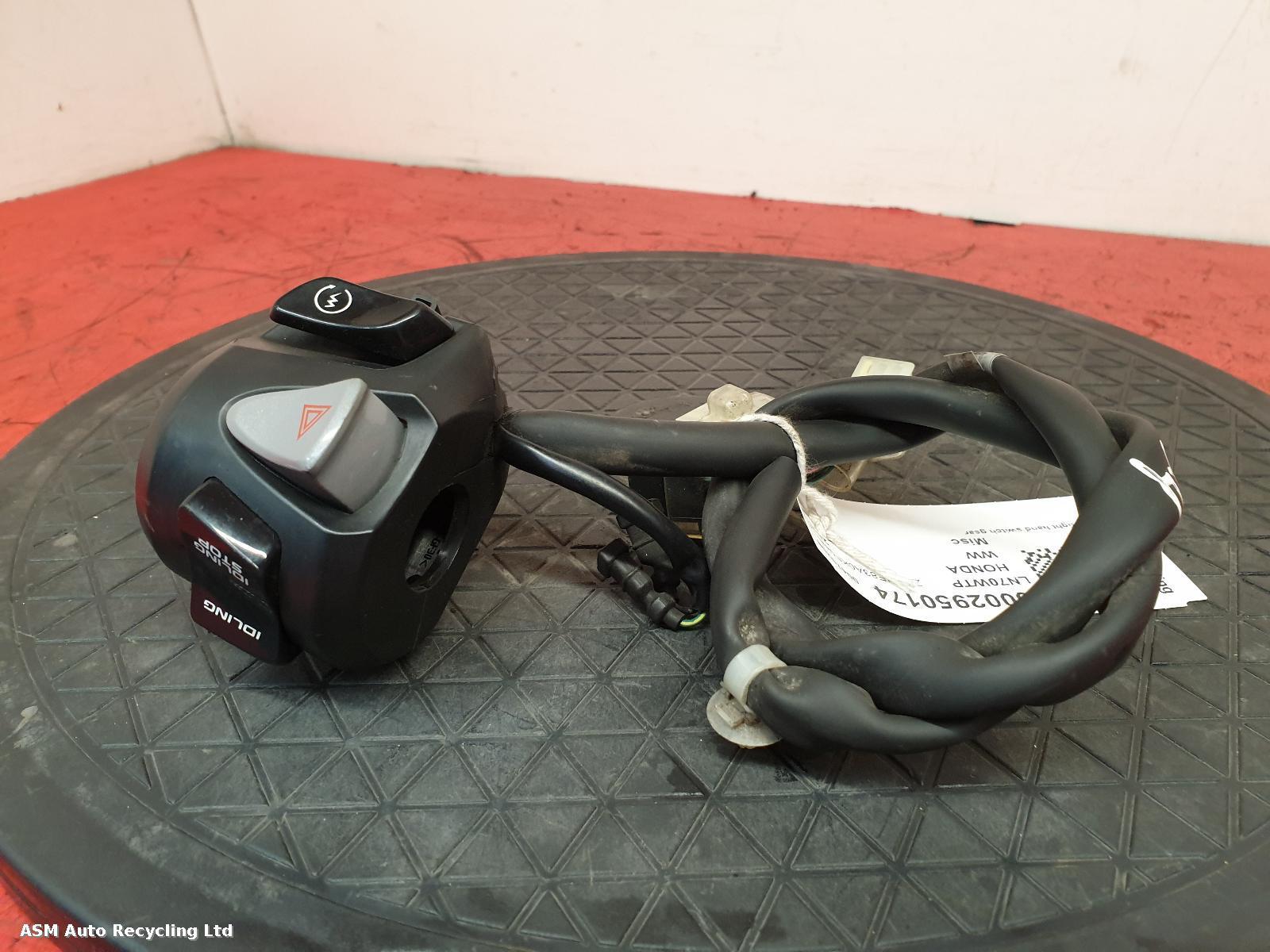 View Auto part RH Switch Gear Honda Ww 2020