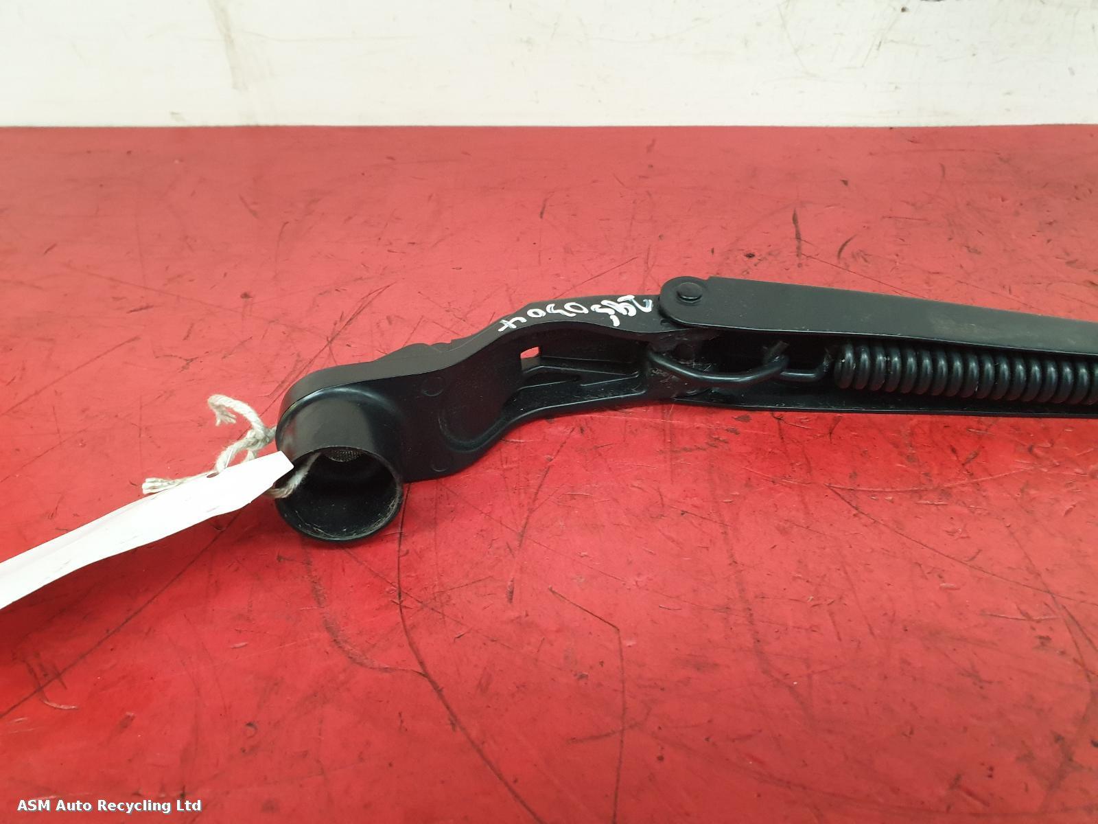 View Auto part Wiper Arm Nissan Note 2016
