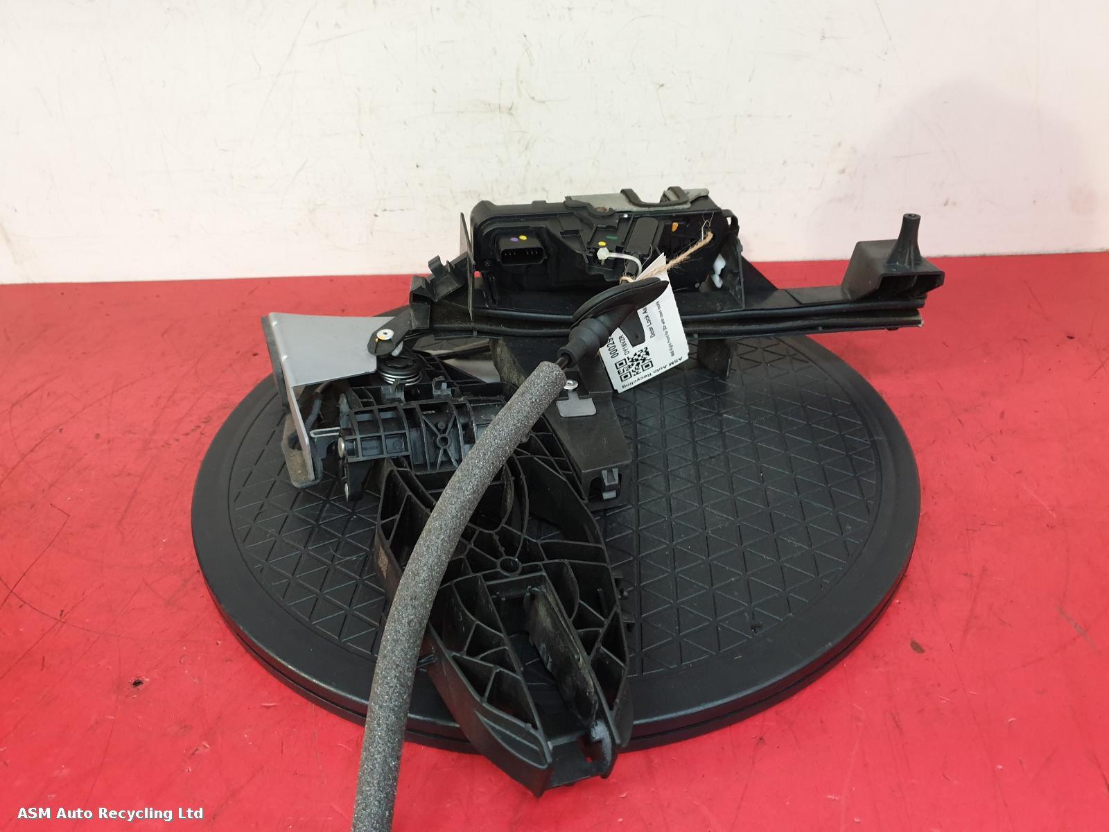 View Auto part Door Lock Assembly Ford Fiesta 2018