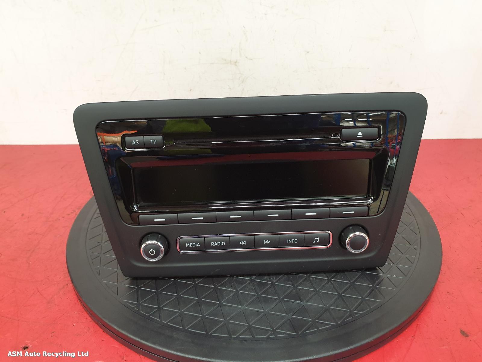 View Auto part A/V Equipment Skoda Rapid 2014