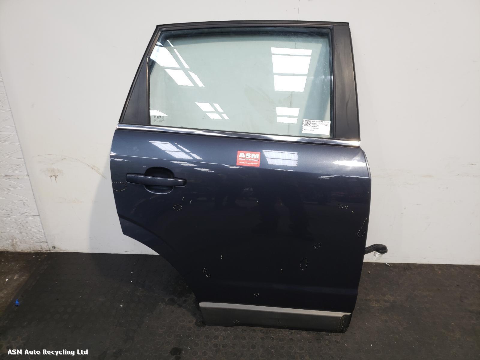 View Auto part R Rear Door Vauxhall Antara 2008