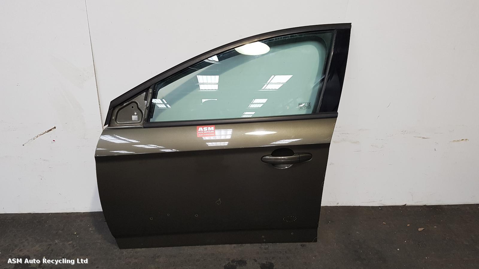 View Auto part L Front Door Ford Mondeo 2013