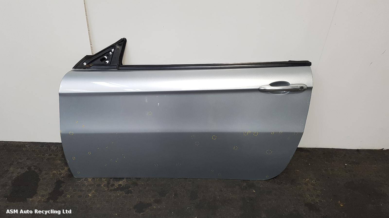 View Auto part L Front Door Alfa Romeo Gt 2004