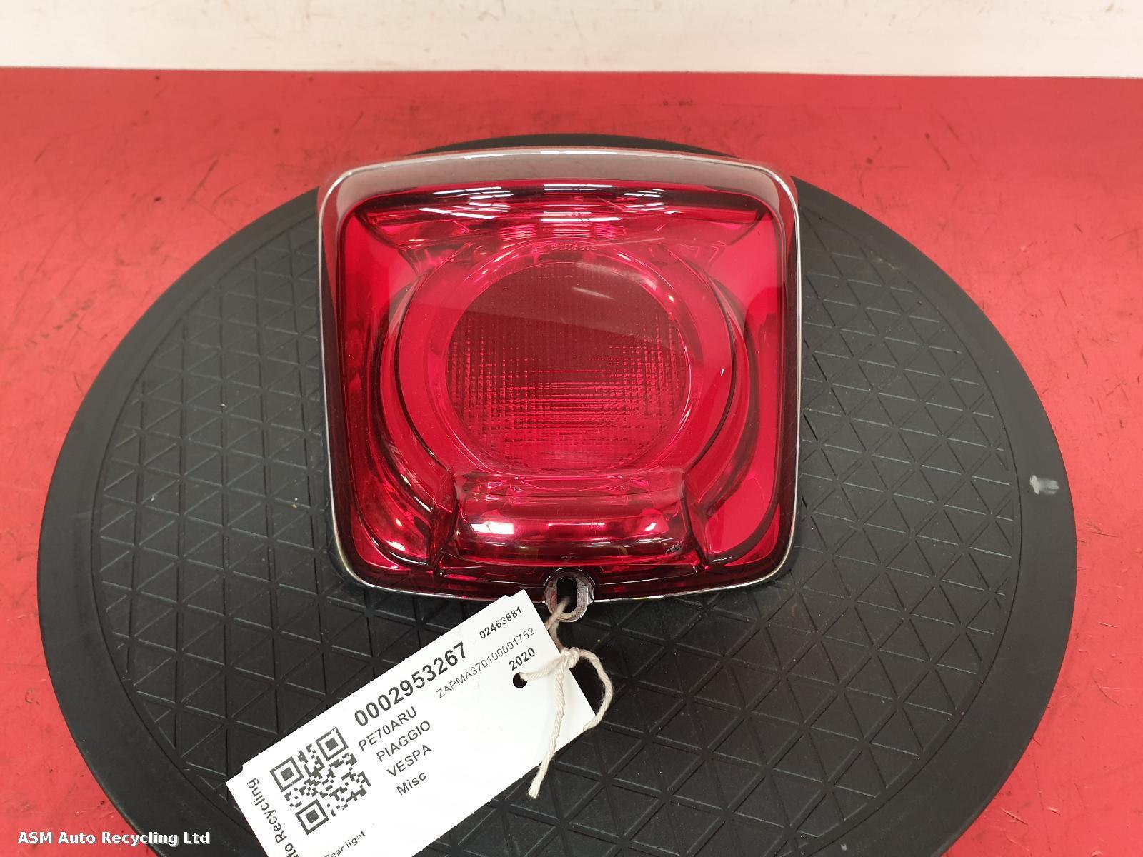 View Auto part Taillight Piaggio Vespa 2020