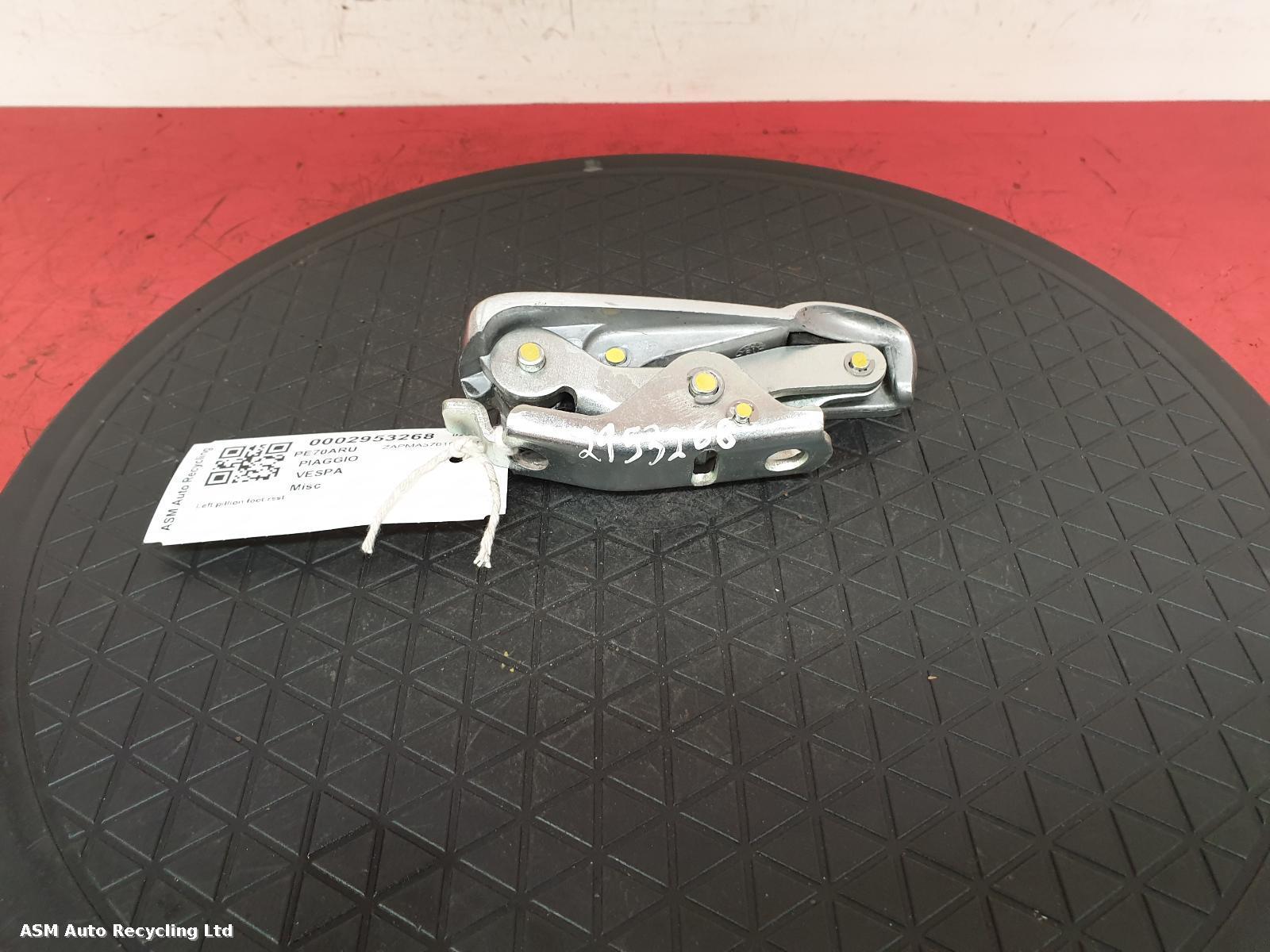 View Auto part Footpeg Piaggio Vespa 2020
