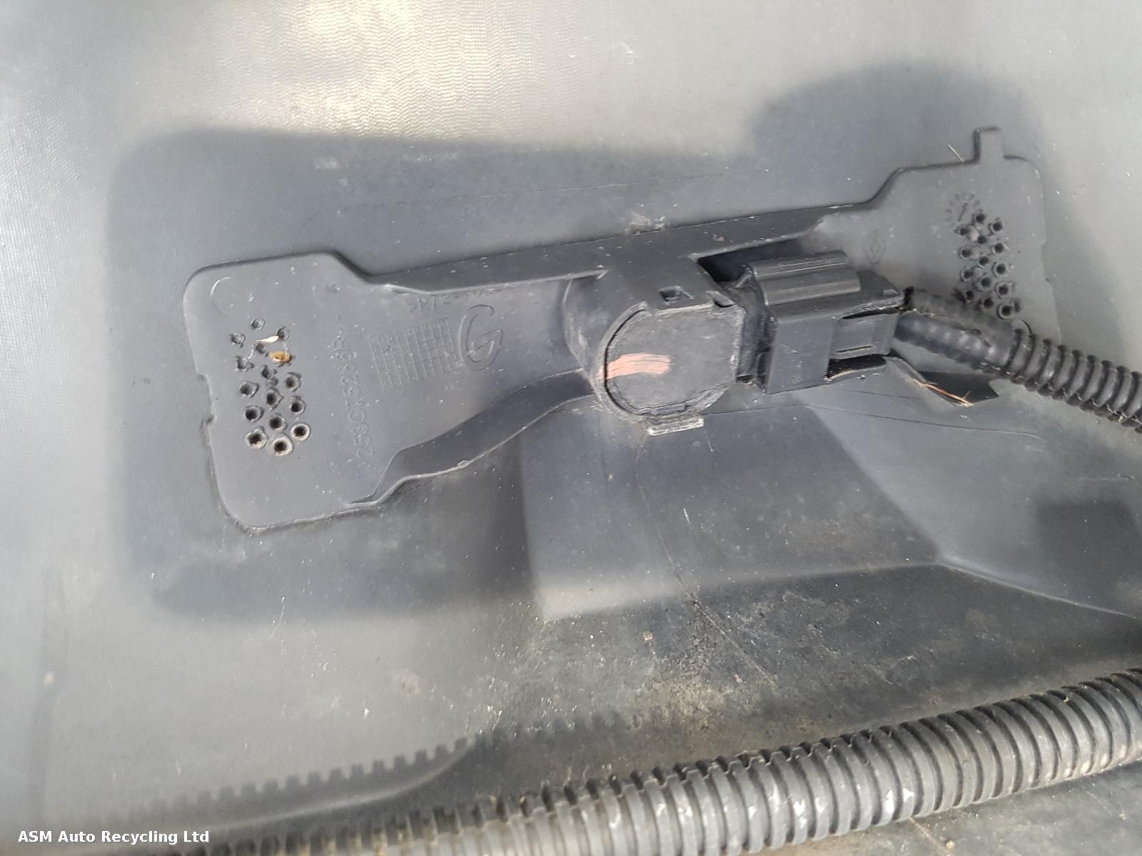 View Auto part Rear Bumper Renault Captur 2016