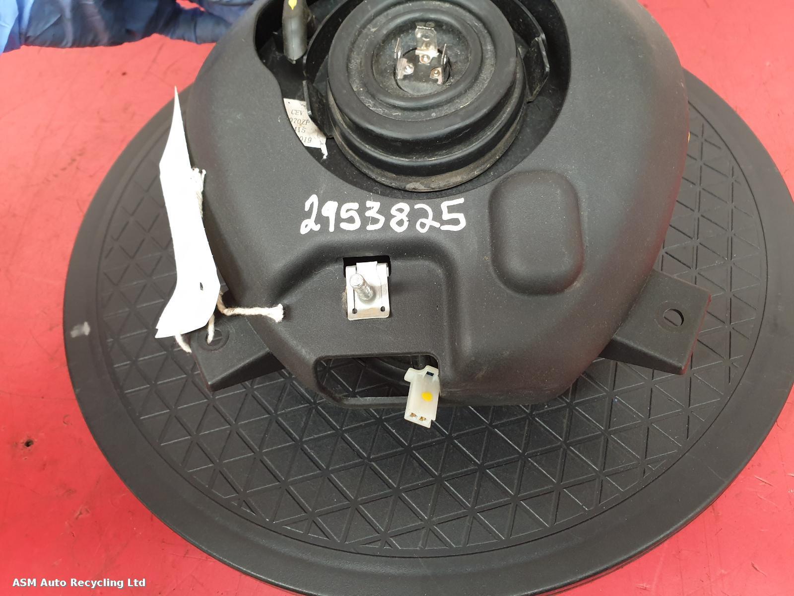 View Auto part Headlamp Mondial Sc 300 2019