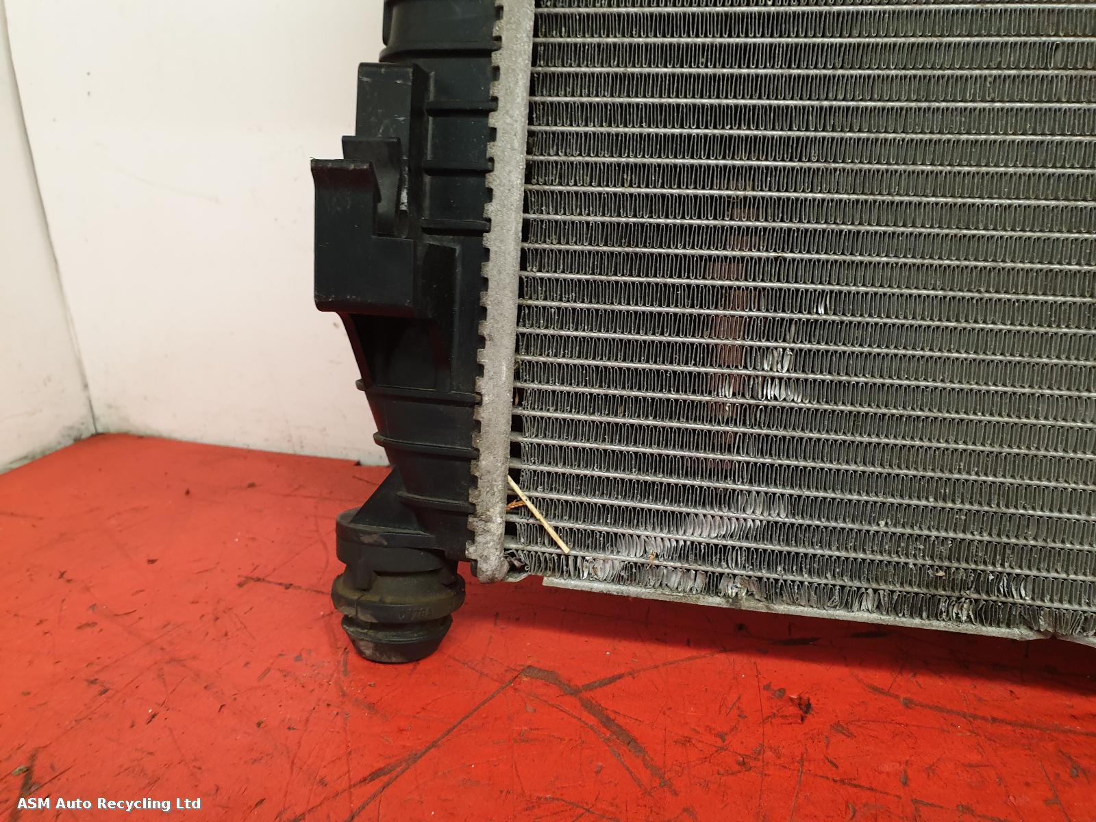 View Auto part Radiator Ford Focus 2016