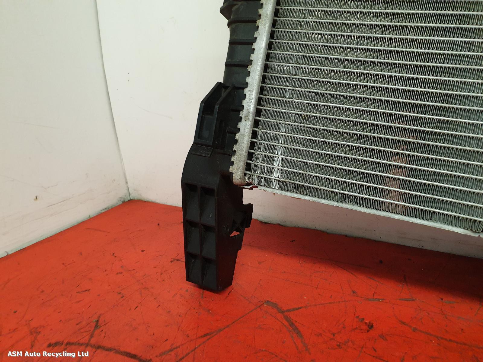 View Auto part Radiator Ford Focus 2016