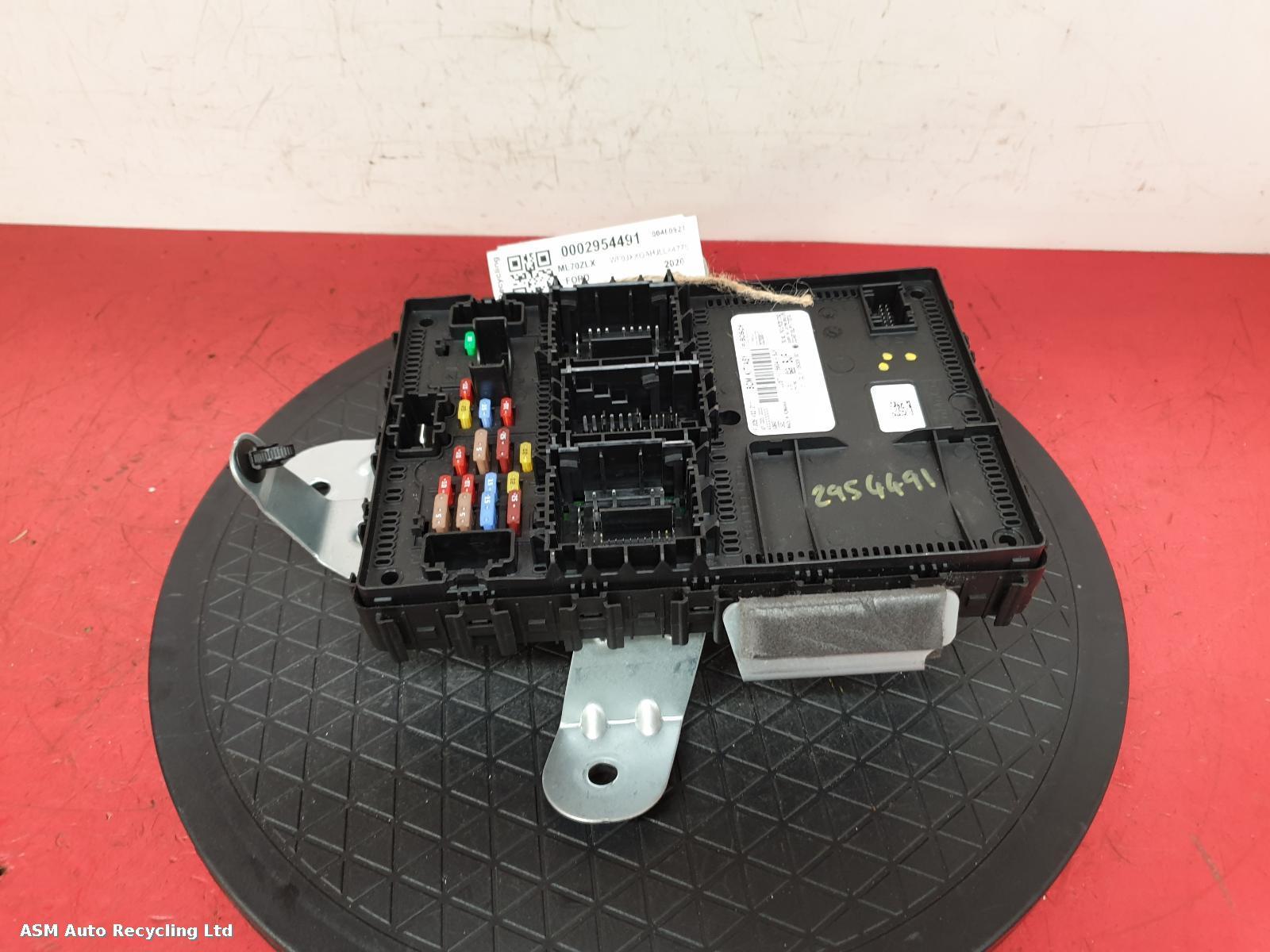 View Auto part ECU Ford Fiesta 2020