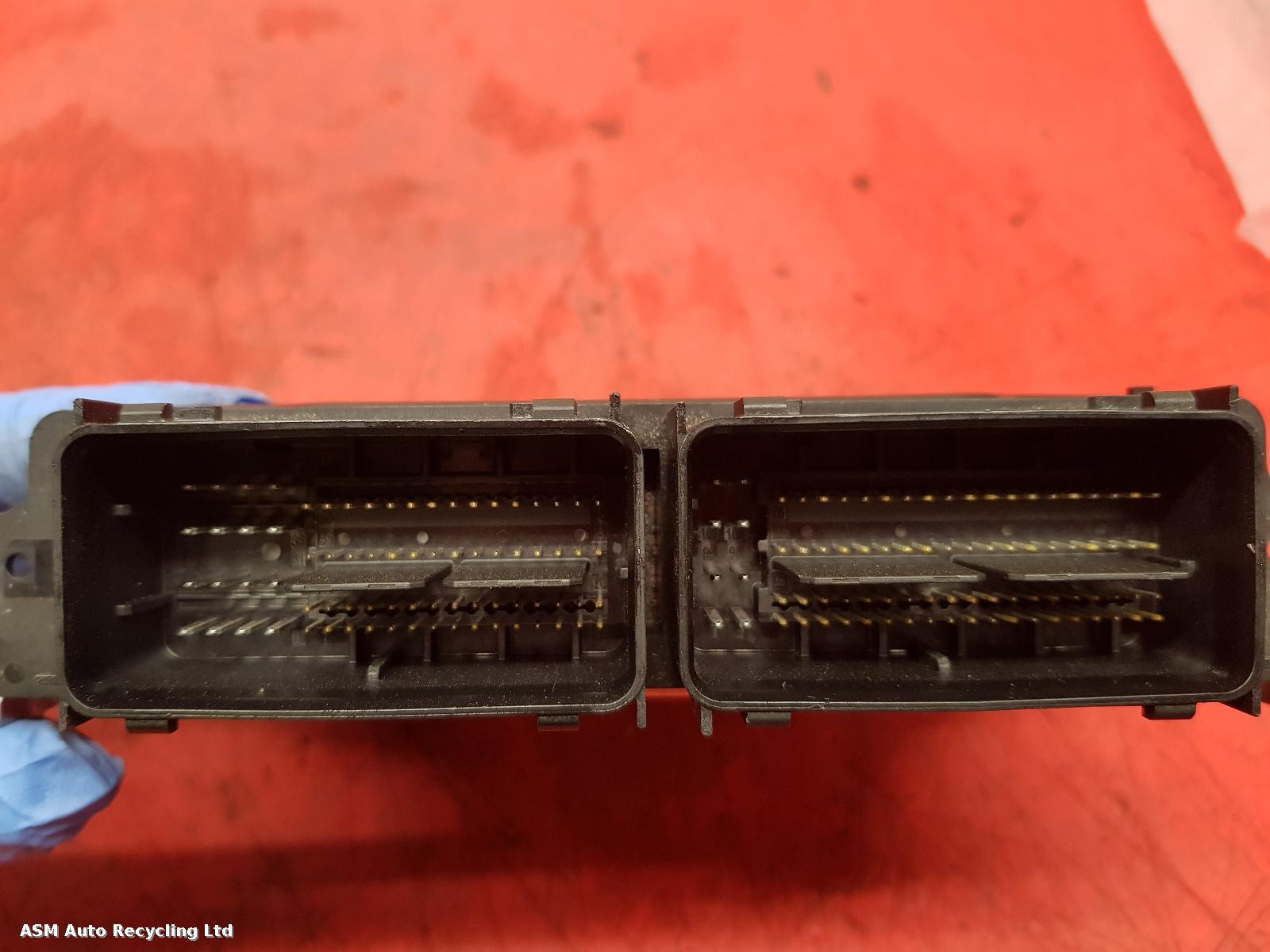 View Auto part ECU Ford Fiesta 2020