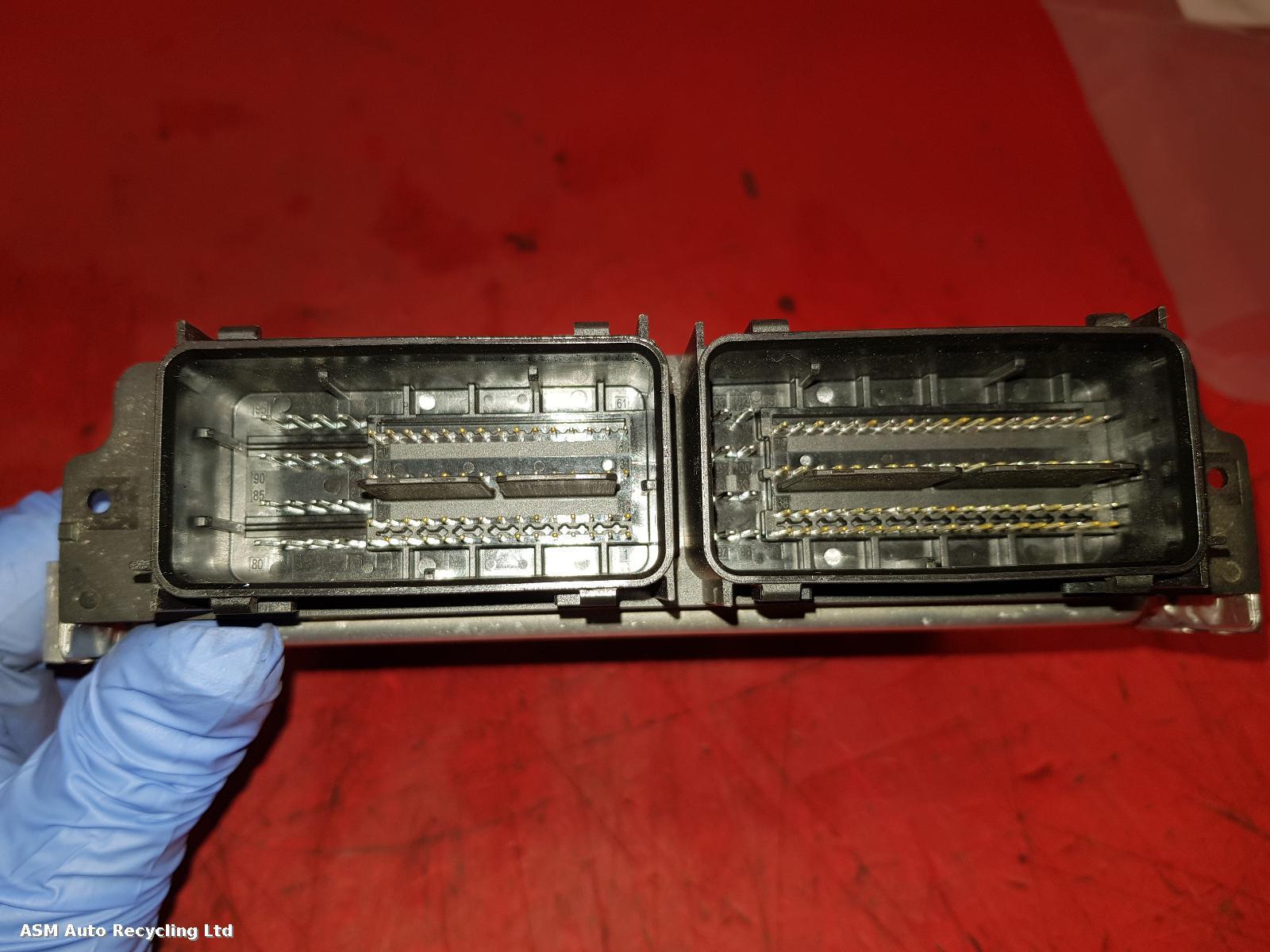 View Auto part ECU Ford Fiesta 2020