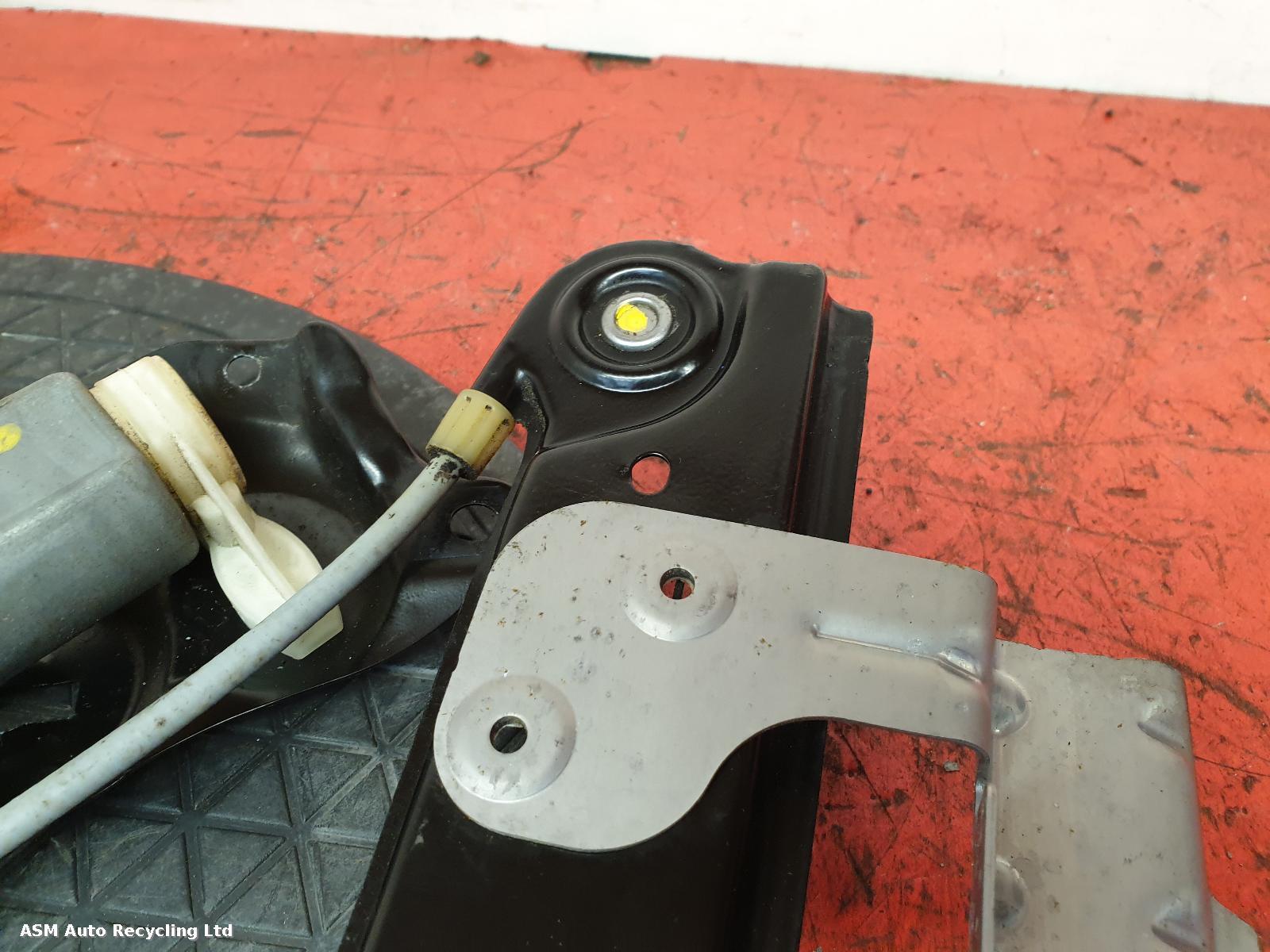 View Auto part LR Window Regulator Bmw 6 Series Gran Coupe 2014