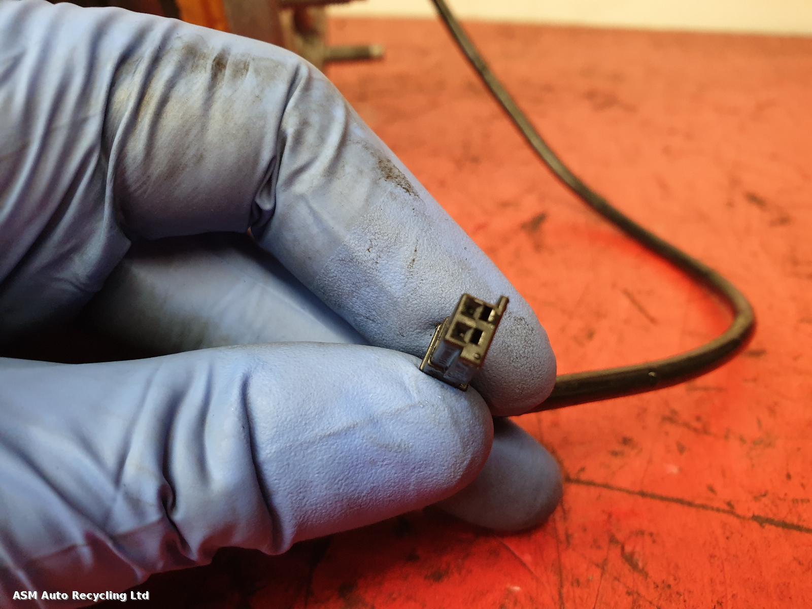 2014 Bmw 6 Series Gran Coupe LR Strut View Auto part LR Strut Bmw 6 Series Gran Coupe 2014