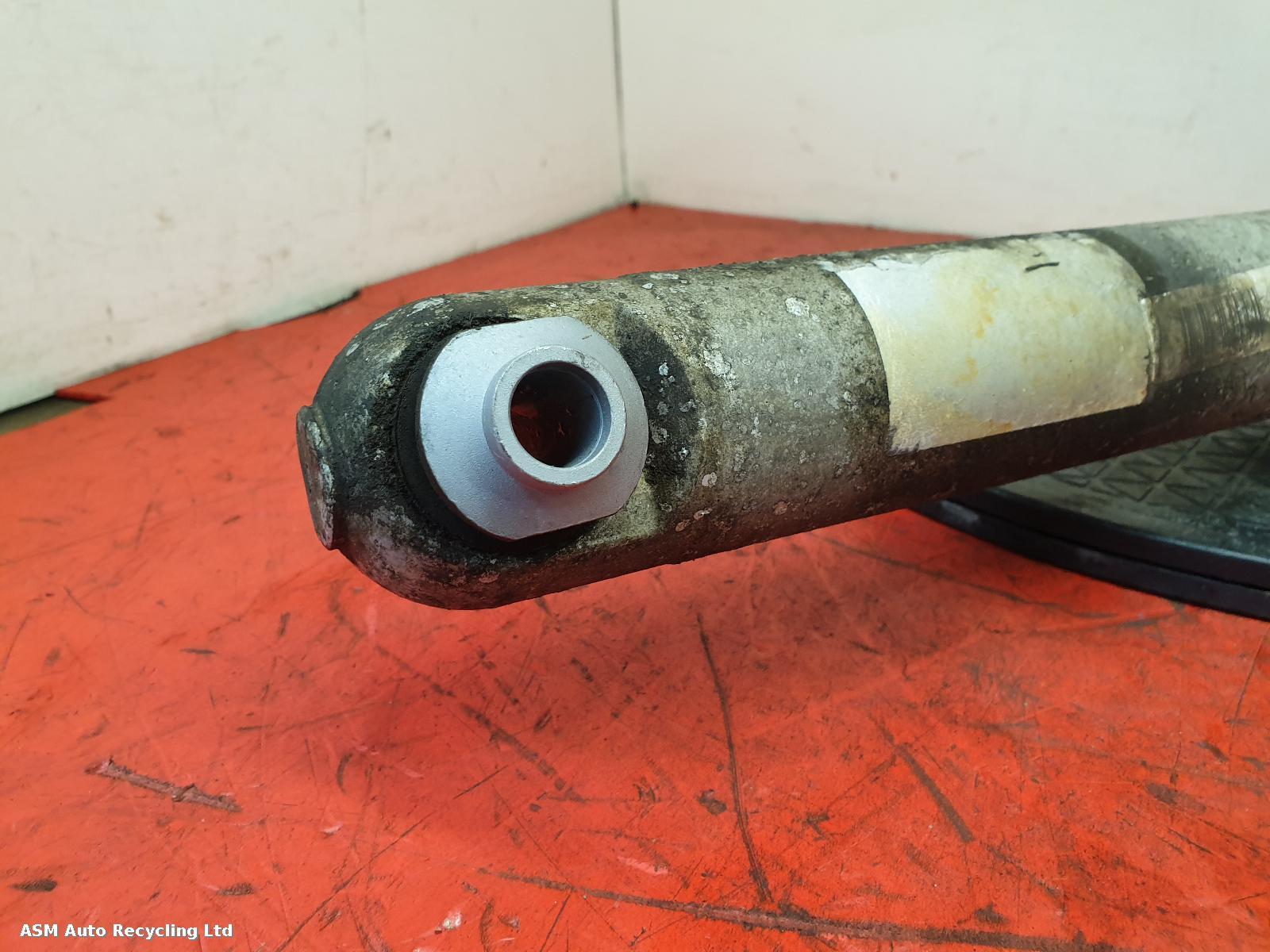 2014 Bmw 6 Series Gran Coupe LR Strut View Auto part LR Strut Bmw 6 Series Gran Coupe 2014