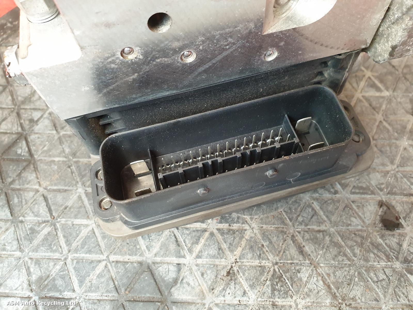 View Auto part ABS Pump/Modulator Mercedes E Class 2011