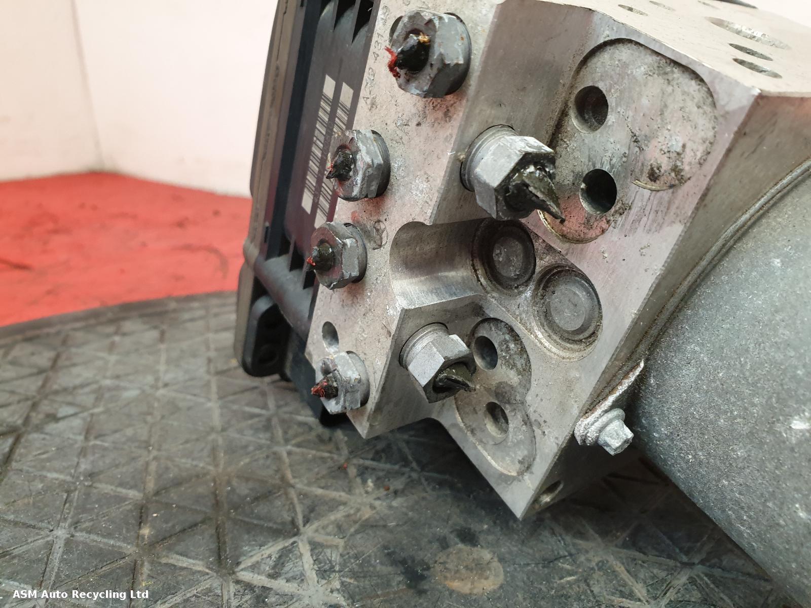 View Auto part ABS Pump/Modulator Mercedes E Class 2011