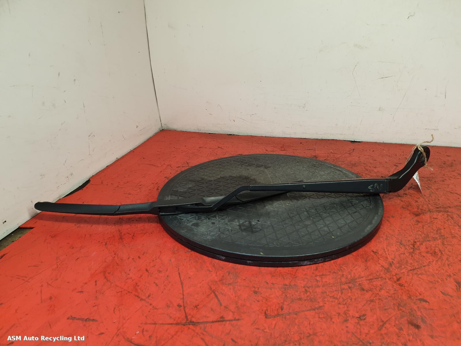 View Auto part Wiper Arm Mini (bmw) Mini 2019