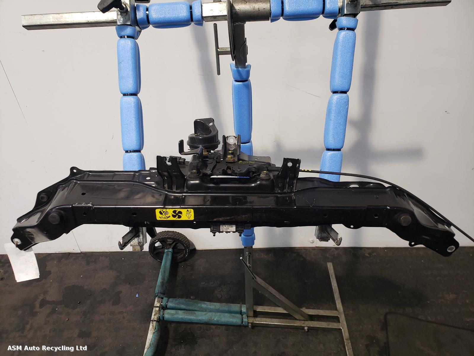 View Auto part Front Panel Nissan Note 2011